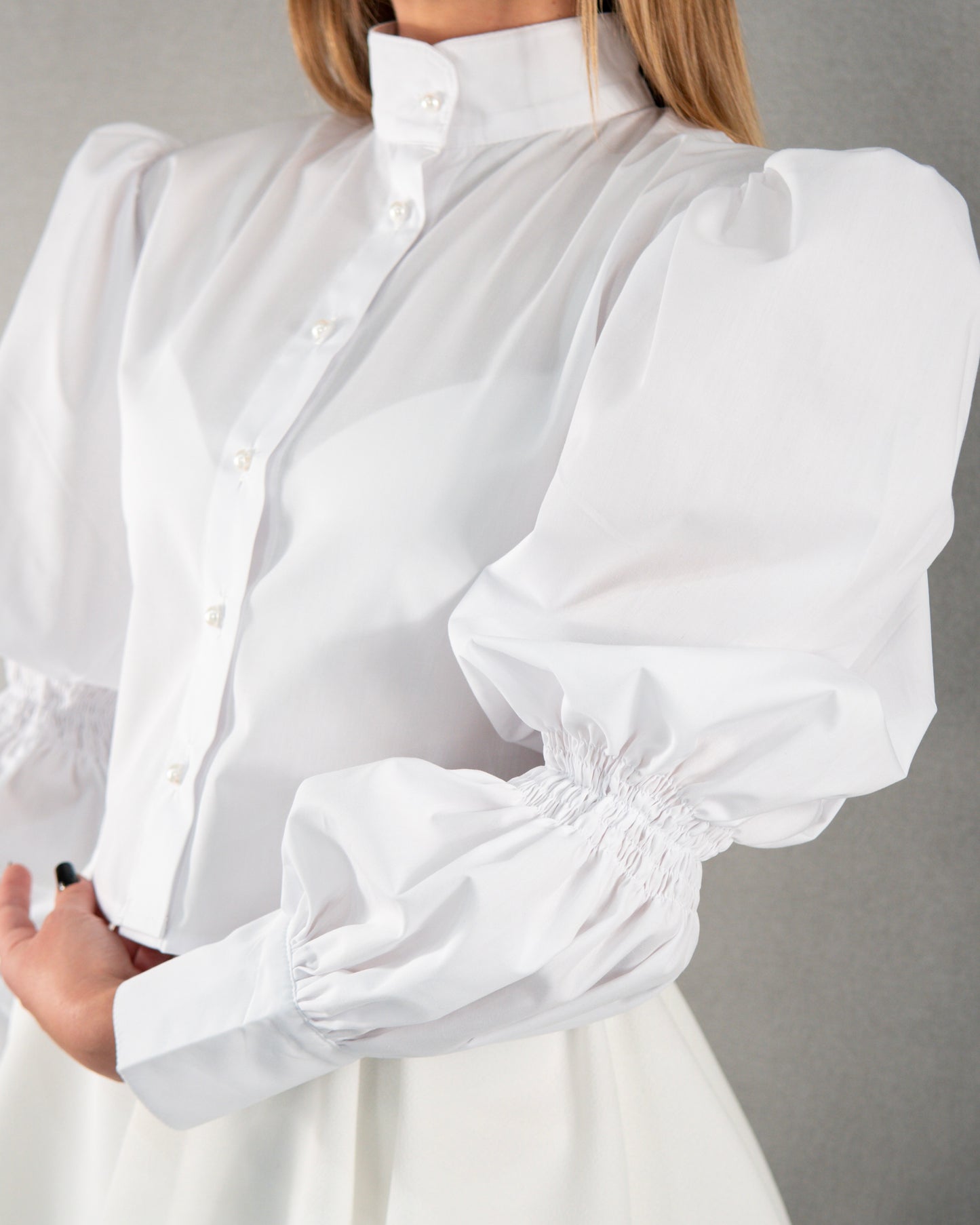 Cămașă scurtă cu guler și mâneci bufante - alb