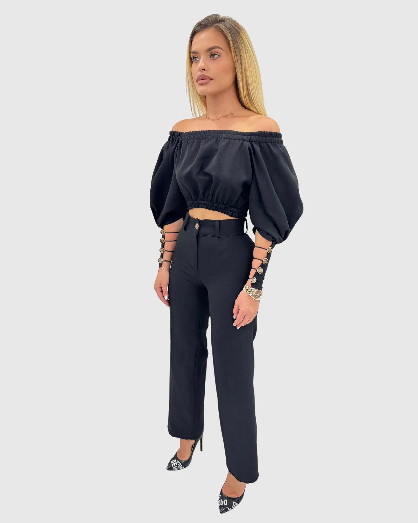 Compleu din 2 piese, bluză cu mâneci voluminoase și pantaloni lungi cu push-up – negru