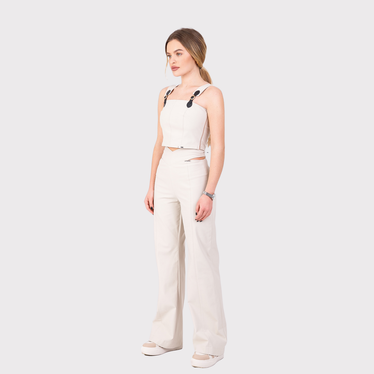 Pantaloni cu talie inalta cu decupaje - crem