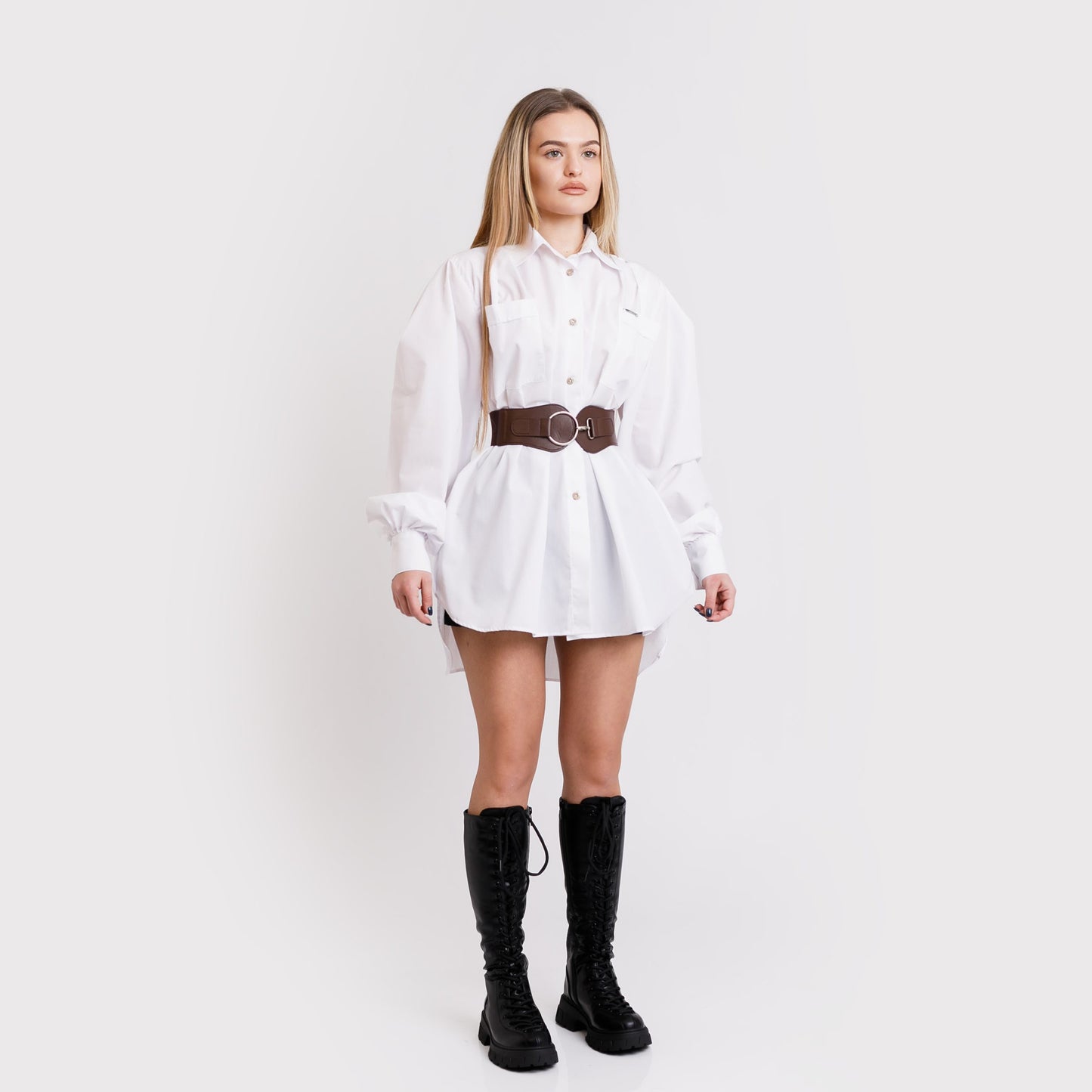 Camasa tip rochie cu curea din piele - alba
