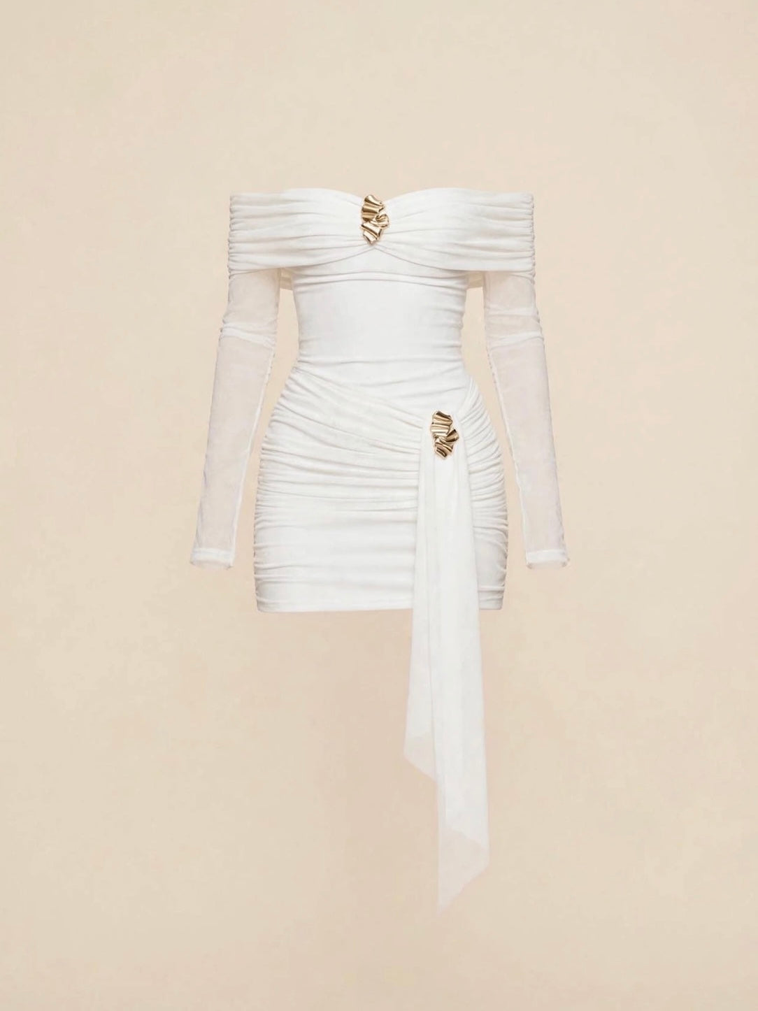 Rochie mini cu accesorii aurii - alb