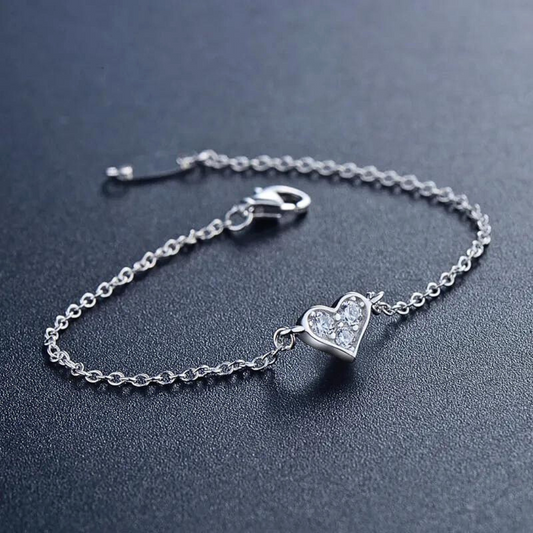 Bratara din argint în forma de inima - Petite Diamond Heart Silver Bracelet