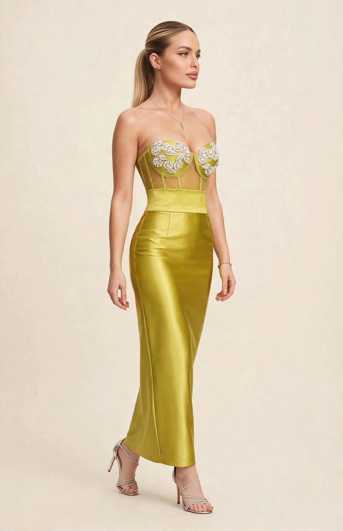 Compleu / rochie din 2 piese: corset cu pietre și fustă lungă – lime