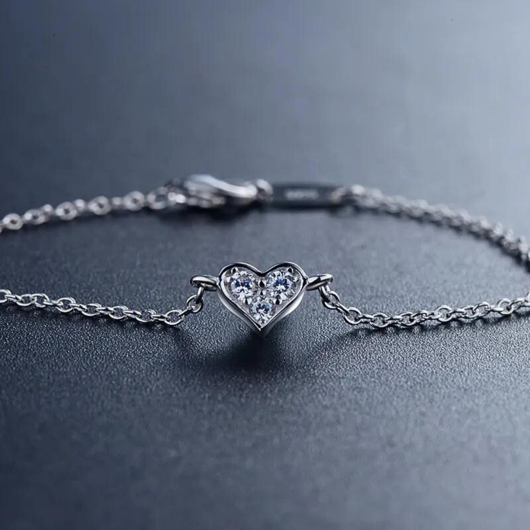 Bratara din argint în forma de inima - Petite Diamond Heart Silver Bracelet
