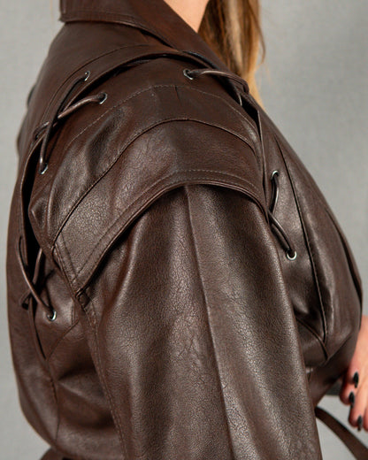 Geacă scurtă din piele cu împletituri - maro