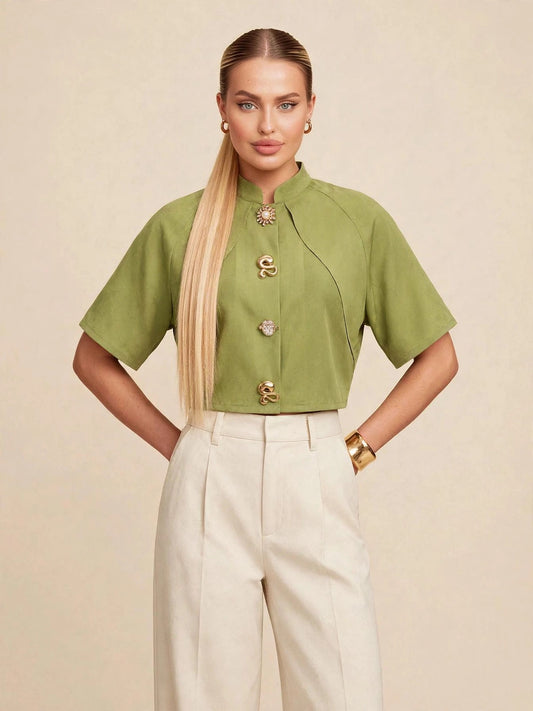 Tricou crop top accesorii metalice - verde