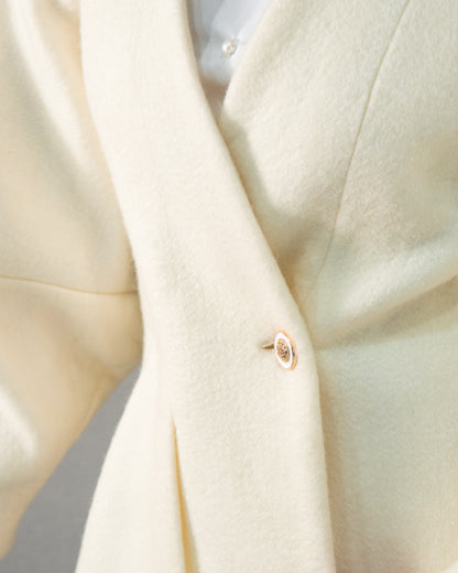 Palton din lână cu pliuri - alb