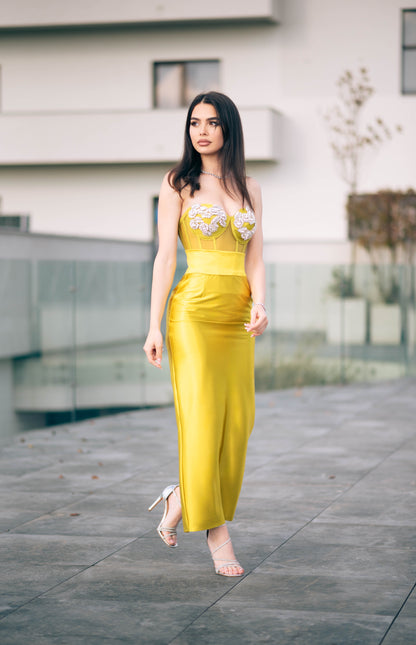 Compleu / rochie din 2 piese: corset cu pietre și fustă lungă – lime