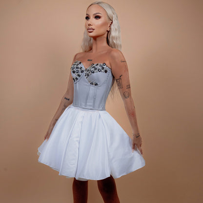 Rochie din 2 piese: corset cu diamante si fusta scurta - gri cu alb