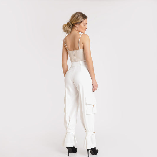Pantaloni cargo cu talie înaltă - albi