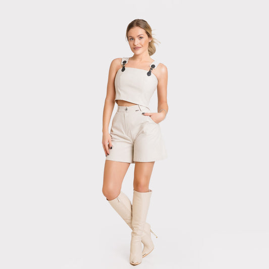 Compleu din 3 piese: top, pantalon scurt, fusta – crem