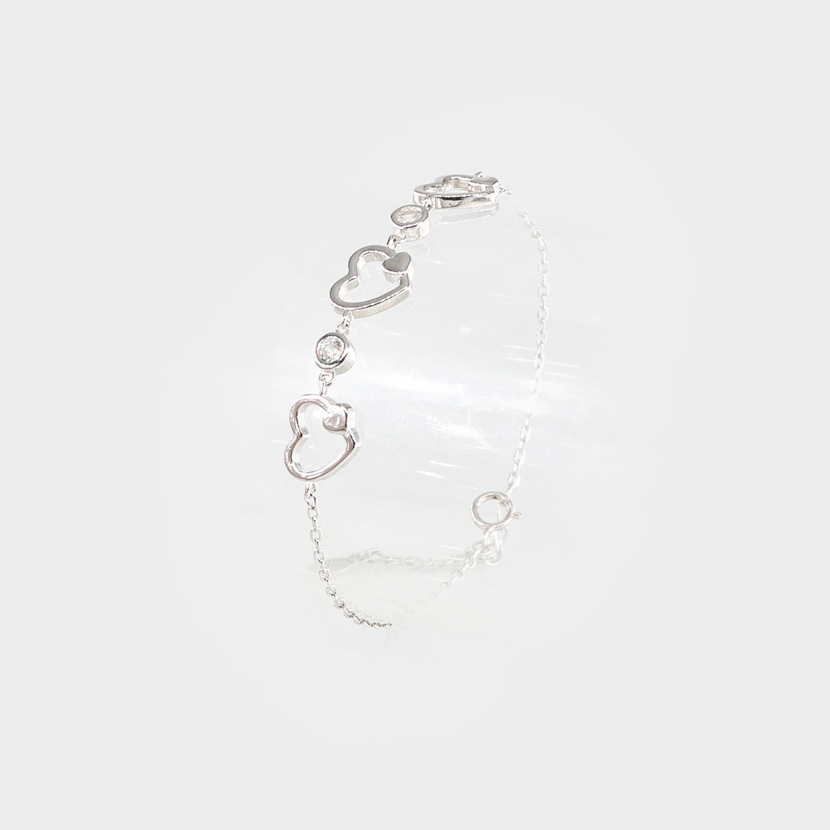Bratara din argint cu inimi si pietre - Adore Me Bangles