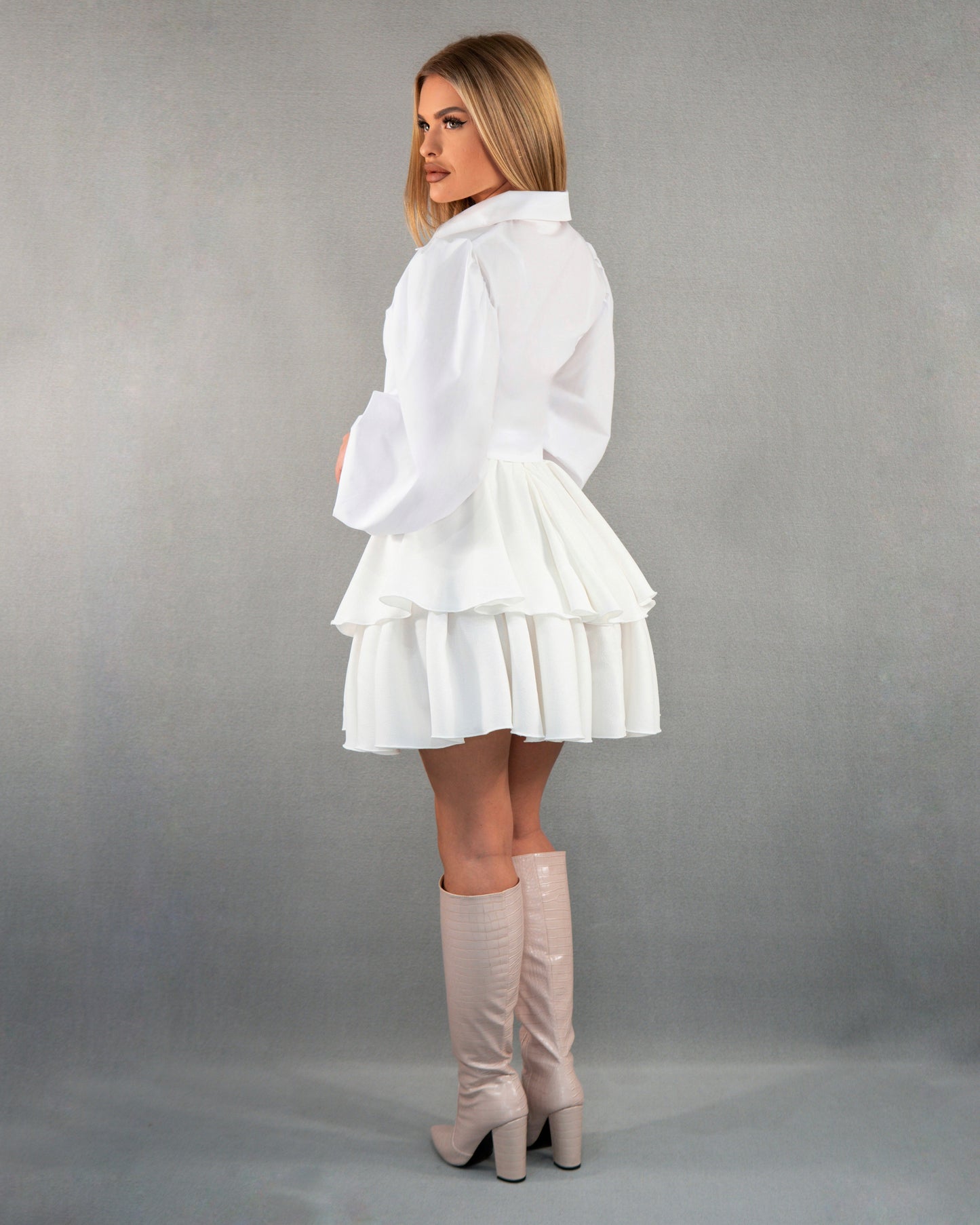 Fustă cu talie înaltă și volane - alb