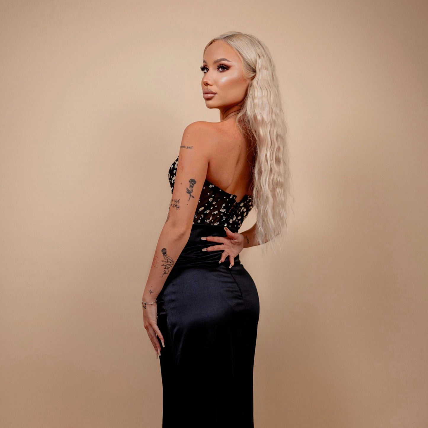 Rochie din 2 piese: corset cu diamante si fusta lunga - negru