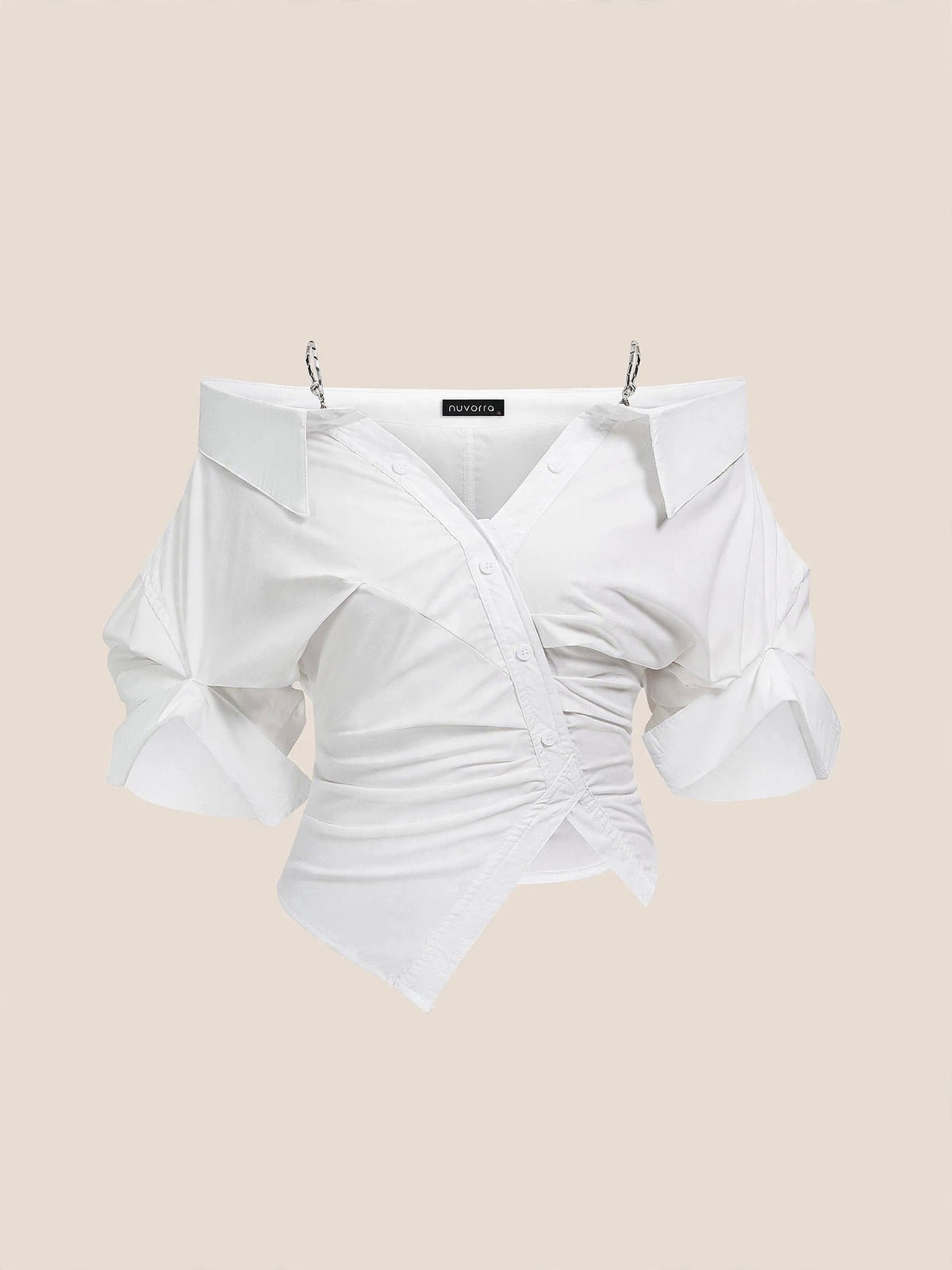 Cămașă albă off-shoulder cu bretele lanț și croială asimetrică drapată - alb