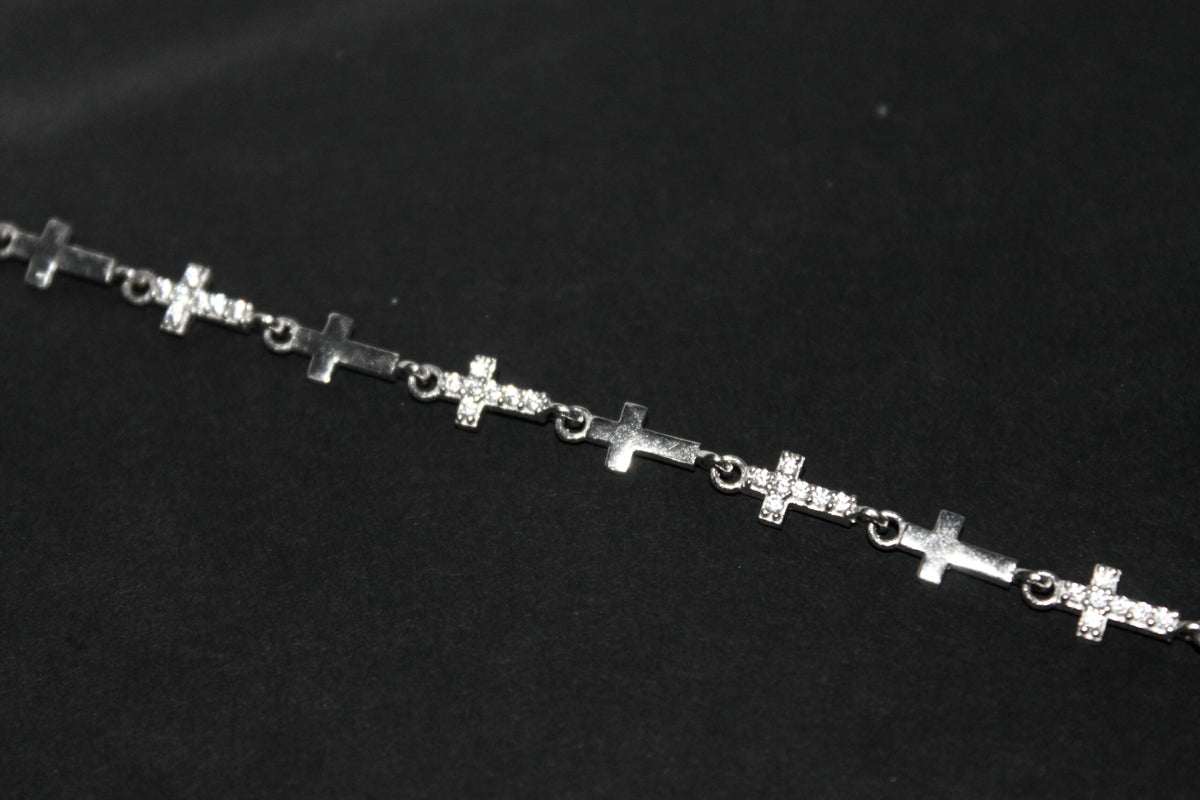 Bratara din argint cu pietre și cruci - Divine Bracelet