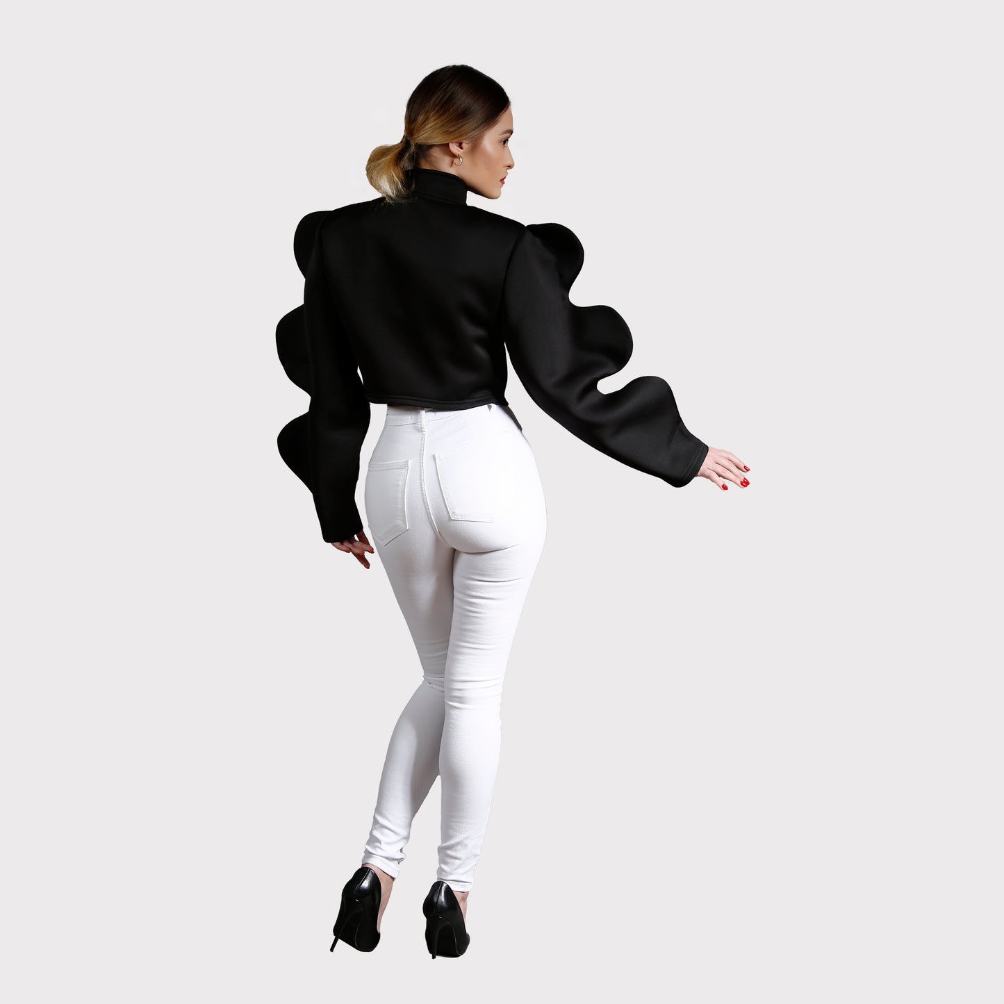 Blazer cu mâneci supradimensionate - negru