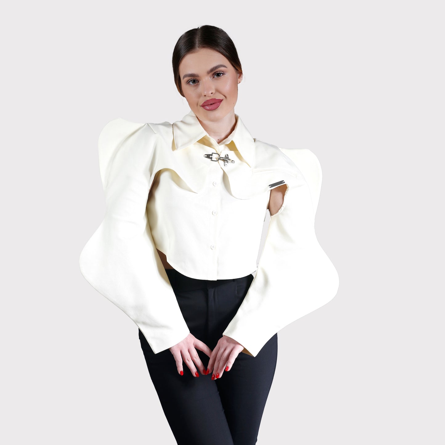 Cămașă din 2 piese: maieu și crop top cu mâneci - crem